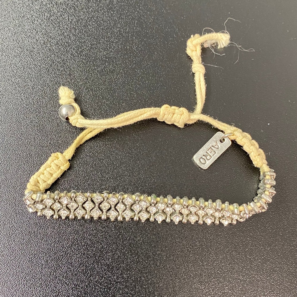 Aeropostale Womens Bracelet OS Cream Rhinestone Macrame Adjustable Cord 1987 Y2K
